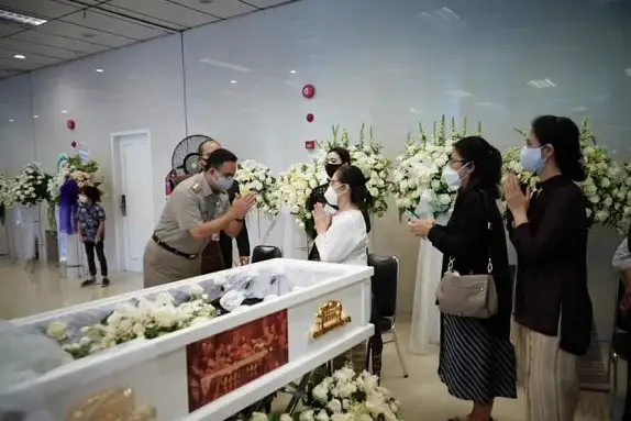 Renungan Kematian Kristen: Memahami Makna Hidup Melalui Kesadaran Akan Kefanaan