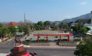 Travel Jakarta Wonogiri