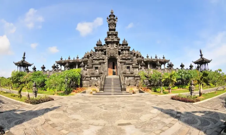 Travel Malang Denpasar