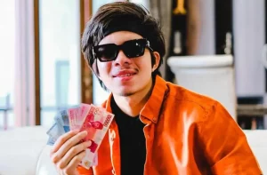 Cara Pinjam Uang ke Artis
