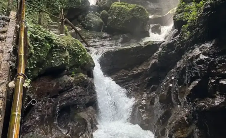 Curug Walet Pamijahan