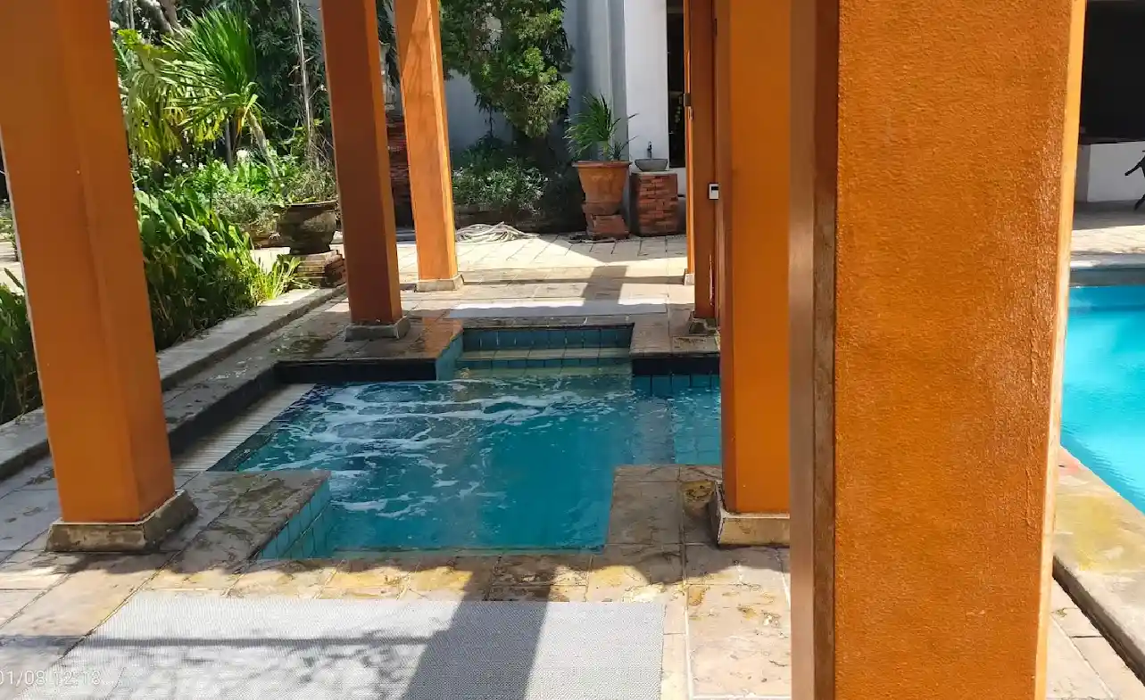 Lokasi dan Wisata Sekitar 