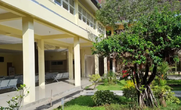 jam besuk RS Bhayangkara Surabaya
